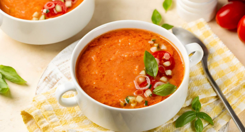 Gazpacho andaluso vegan: la ricetta fresca e semplice perfetta per l�estate